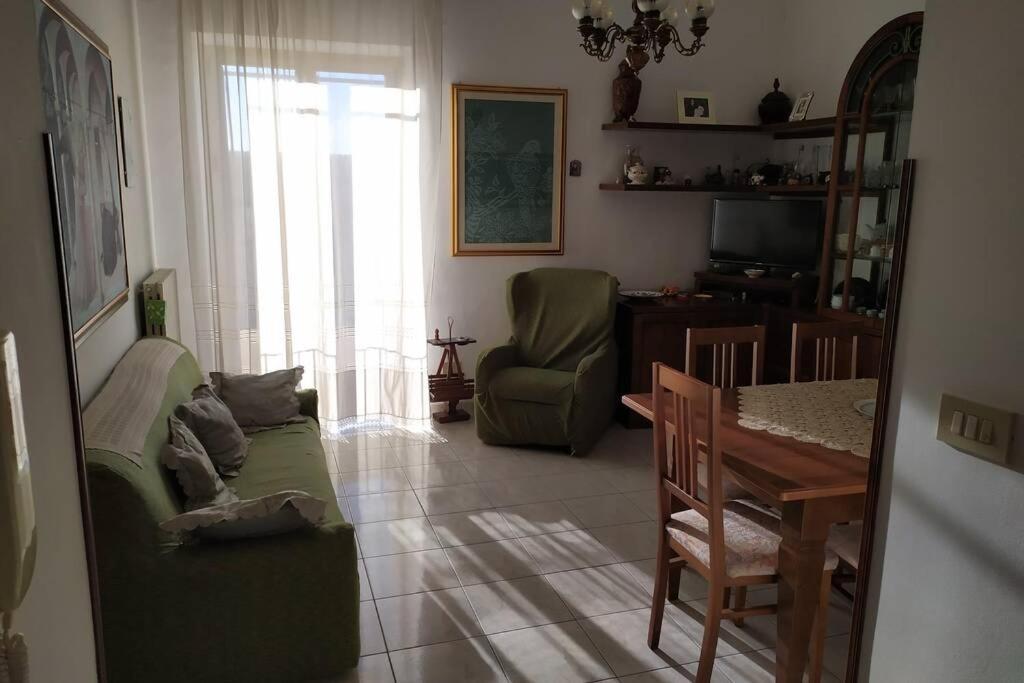 Casa Ad Assoro, Al Centro Della Sicilia Villa Luaran gambar